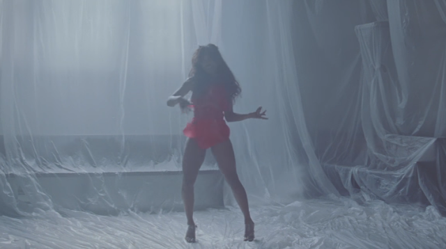 SZA Divulga Videoclipe da faixa "The Weeknd" [Confira]