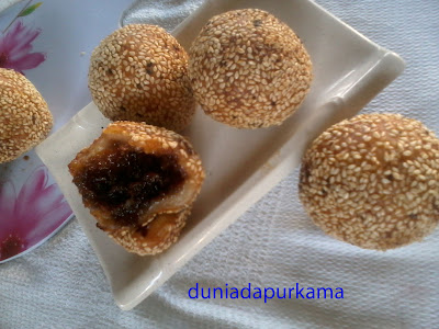 DUNIA DAPUR KAMA: KUIH BOM KELEDEK