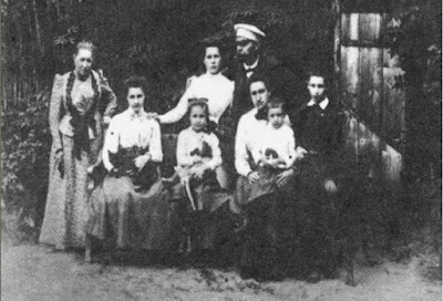 Семья Цветаевых в Тарусе, 1900 г.