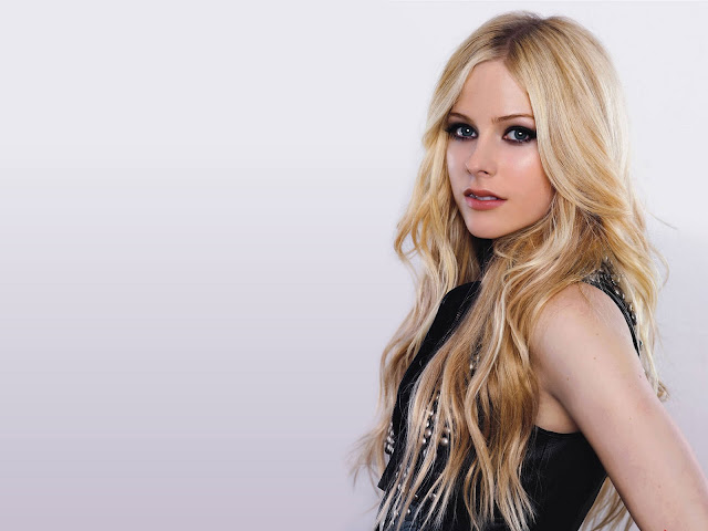 Gorgeous Pictures Collection of Avril Lavigne