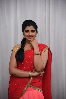 Telugu Anchor Shyamala in Pink and Red Half Saree Stills