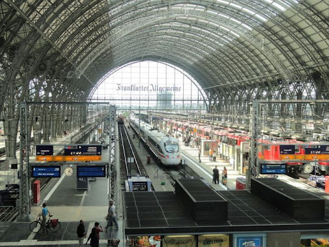 Hauptbahnhof Station
