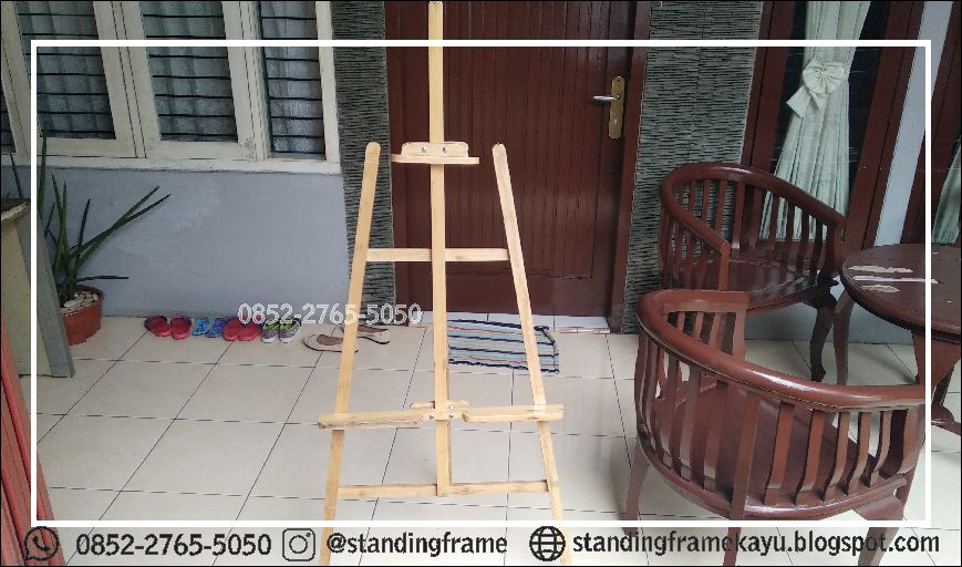 Kokoh dan Tahan Lama | Standing Frame Kayu Mini | +62 852-2765-5050