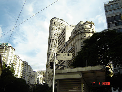 Rua Marquês de Itu, próximo a Praça da República - São Paulo, Brasil - free picture by Emilio Pechini