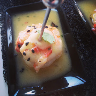  Citrus prawn with Tom yum aioli and black sesame