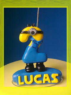 VELA DE ANIVERSÁRIO MINION