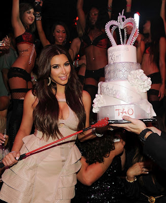 Kim Kardashian at her Bachelorette Party in Las Vegas,hollywood actress kim kardashian