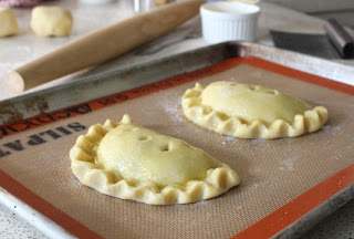 Apple Hand Pies – Crimping is Easy