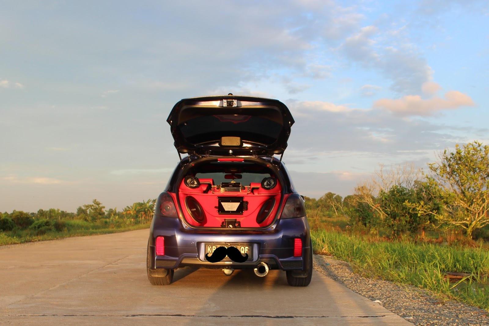 Modifikasi Yaris Bunglon