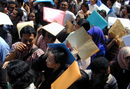 Orang Biasa Masalah sosial di  Jakarta dan solusinya