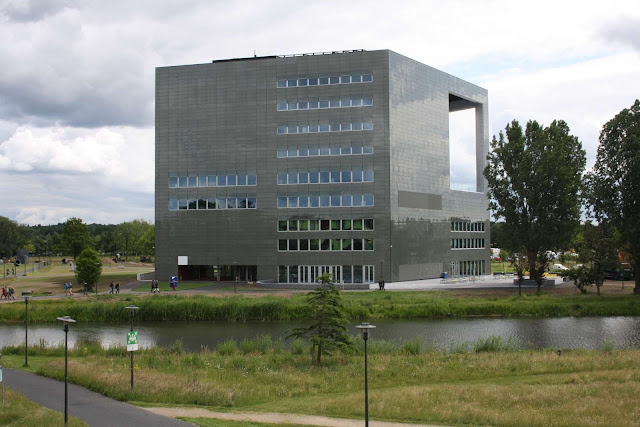 05-Orion-Wageningen-University-by-Ector-Hoogstad-Architecten