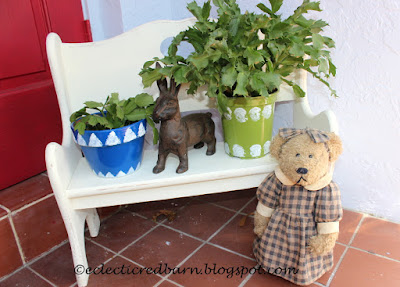 Eclectic Red Barn: Plain flower pots turned into cute ones