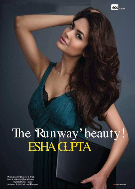 http://funkidos.com/bollywood/tech-girl-esha-gupta-exhibit-magazine