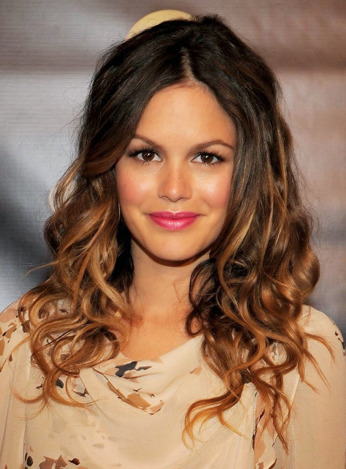 long wavy hairstyles for women
