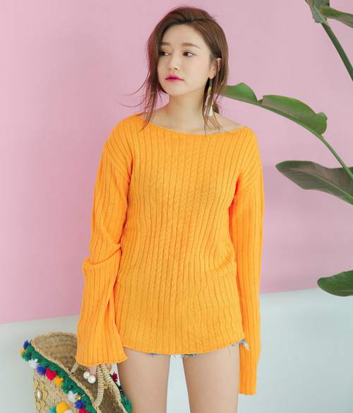 Ribbed Boat Neck Pullover