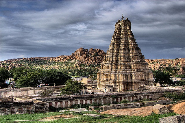 Brihadeeswarar Temple - One of the most ancient temple prescribed by UNESCO World Heritage Site.