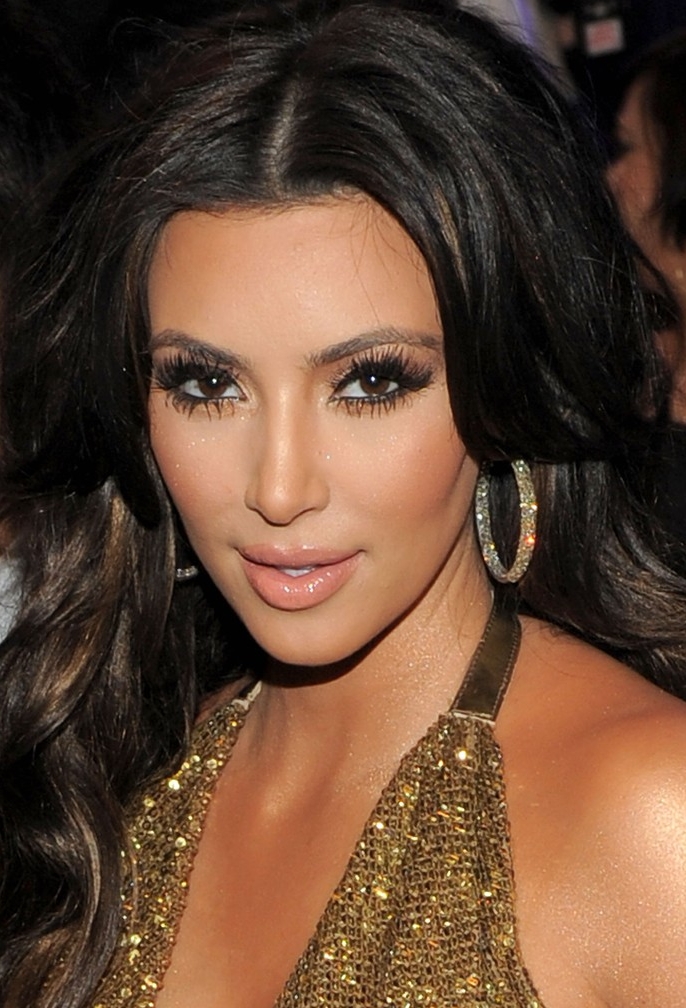 keri hilson 2011 blonde hair. kim kardashian 2011