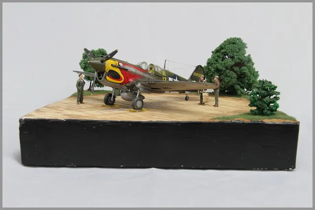 Diorama P-40N Warhawk