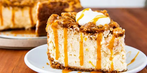 A Fusion of Flavors: Apple Crisp Mini Cheesecakes Delight