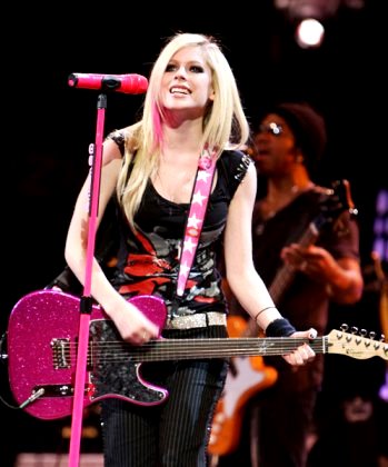 Foto de Avril Lavigne en el escenario