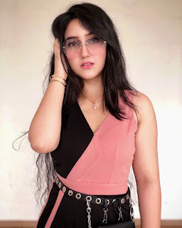 Ashnoor Kaur images, hd wallpapers, photos download | Ashnoor Kaur New Pic