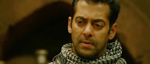 Screen Shot Of Hindi Movie Ek Tha Tiger (2012) Download And Watch Online Free at worldfree4u.com