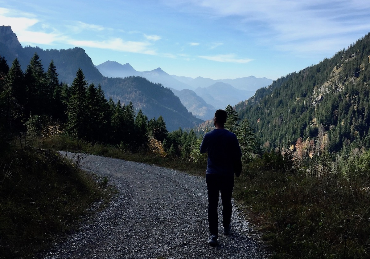 Traumhafte Rundwanderung rund um Neuschwanstein und die Ammergauer Alpen Tegelberg Königsschlösser Wanderung Bayern - die Route gibts auf http://www.theblondelion.com/2017/10/allgau-wanderung-tegelberg-neuschwanstein-wandern.html