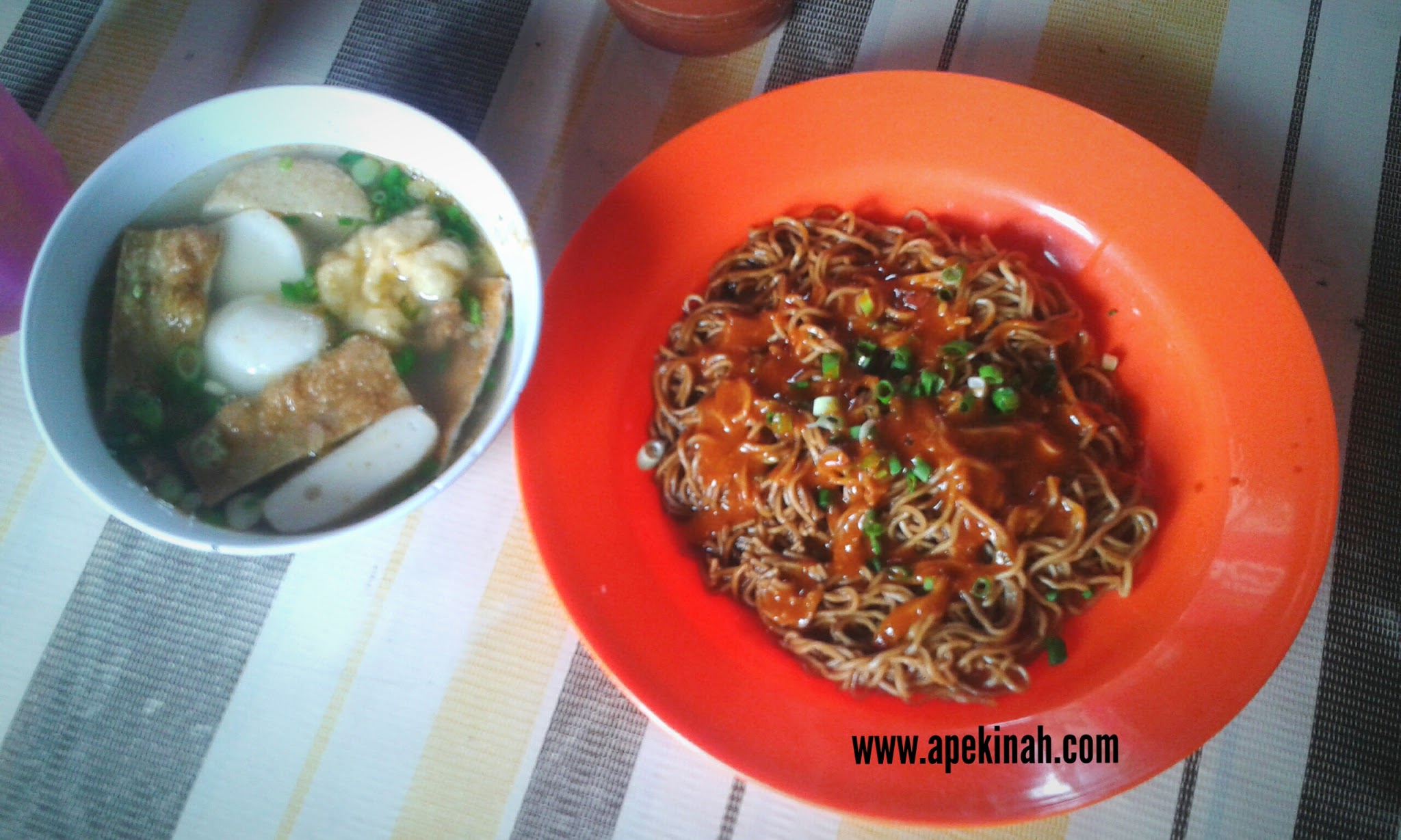 Mee Wantan Gerai Ipoh Ipoh Aje!