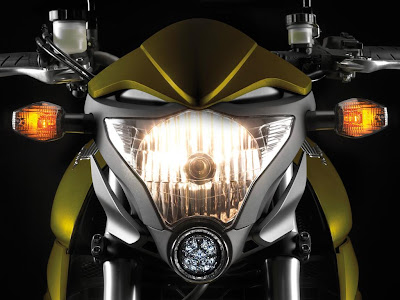 Top Motorcycle  2011 Honda CB1000R Review