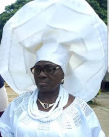 Big outrageous Yoruba Gele