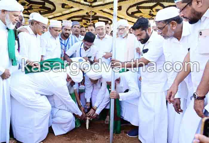 Latest-News, Kerala, Kasaragod, Samastha, Religion, Muslims, Muslim, Jiffri Thangal, Jiffri Thangal said that Muslim community looks to Samasta for moral instruction.