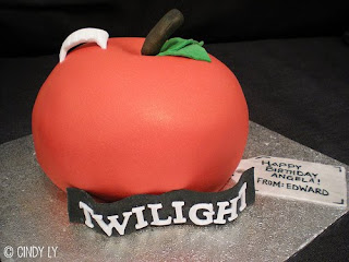 Twilight Birthday Cakes pictures