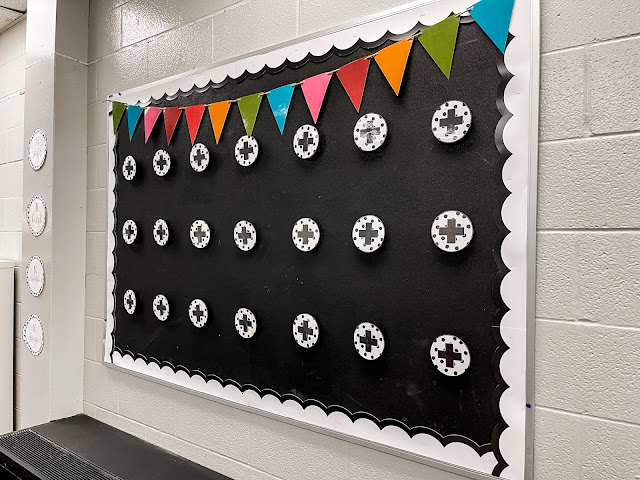 Looking through classroom decor themes? Check out this simple, modern decor resource, perfect for elementary, middle, or even high school classrooms! Click the picture to see all the pieces included! #classroomdecor #modernclassroom #classroomsetup