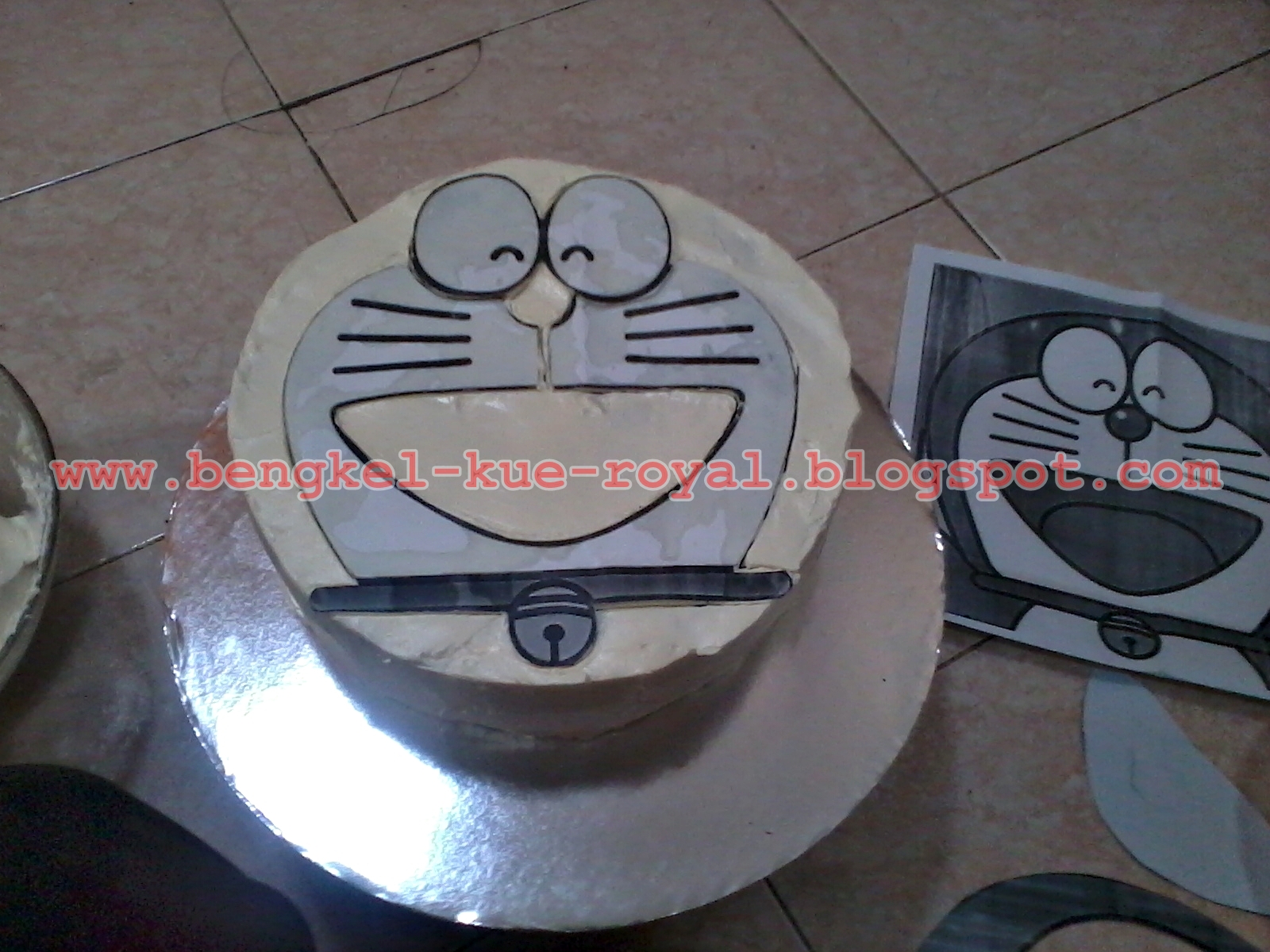 ROYAL COOKIES JEMBER TUTORIAL BUTTERCREAM SABLON