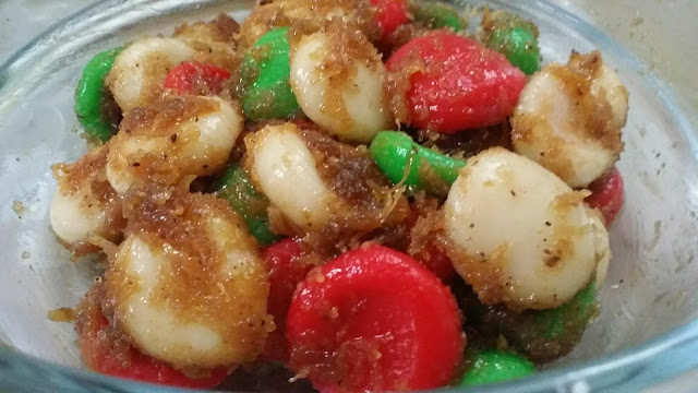 kuih puteri mandi kelantan