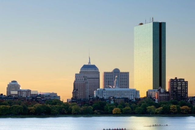 John Hancock - Tòa nhà độc đáo ở Boston 