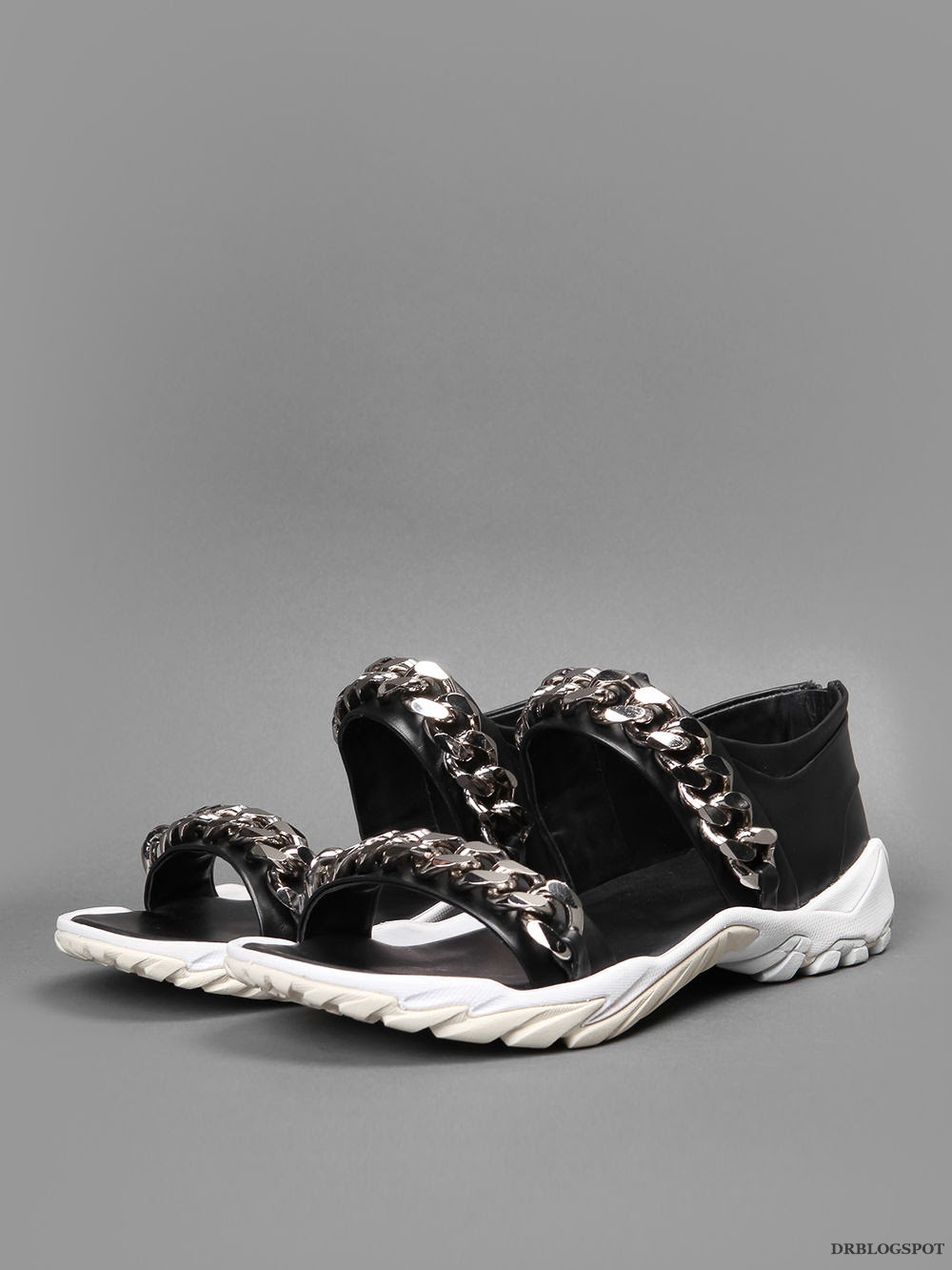 GIVENCHY PALLADIO CHAIN DETAIL RUBBER SOLE SANDALS