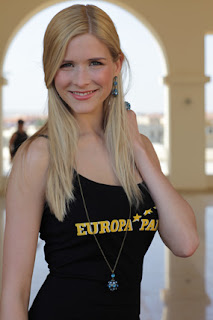 manou volkmer,miss earth germany 2011