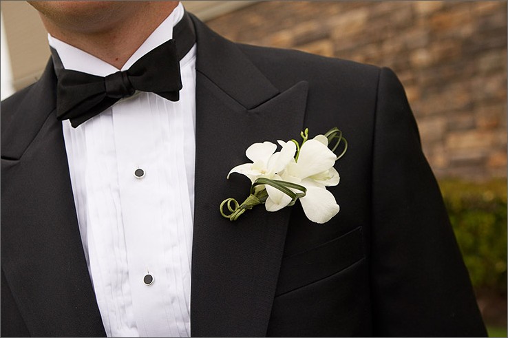 A black bow tie is something that will look good years after your wedding