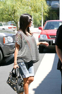 Kourtney Kardashian Pregnant