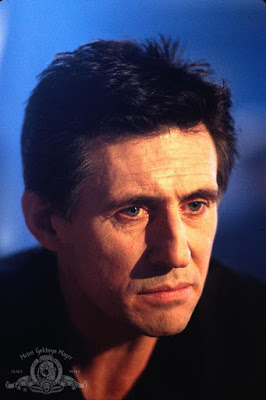 Stigmata 1999 Gabriel Byrne Image 1
