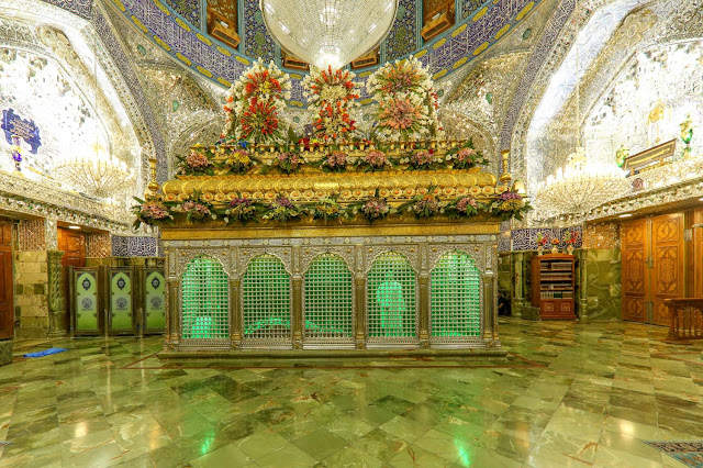 inside view shrine of imam hussain, Karbala, Iraq, 10 Muhrram, Aashura, battle of karbala, Ahl e Bait,