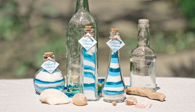Trik Bikin Kerajinan Menarik dari  Botol Kaca  atau Plastik 