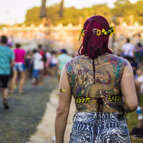 Stylish Festival-Goers Flash Their Ink At Coachella And Tomorrowland