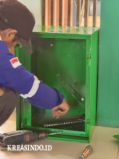 Kotak Amal Besi pesanan Bpk Gunadi di Kalimulya Depok