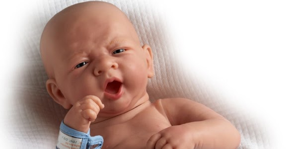 JC Toys La Newborn First Yawn- Real Boy
