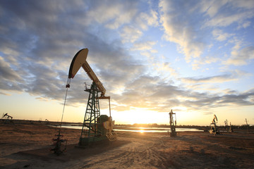 Manipulação de Royalties do Petróleo: Revelações Chocantes de Influência e Irregularidades