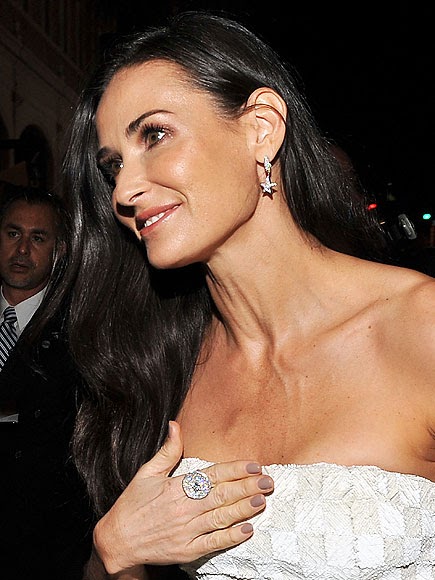 World Famous Celebrities Demi  Moore  The Skinny