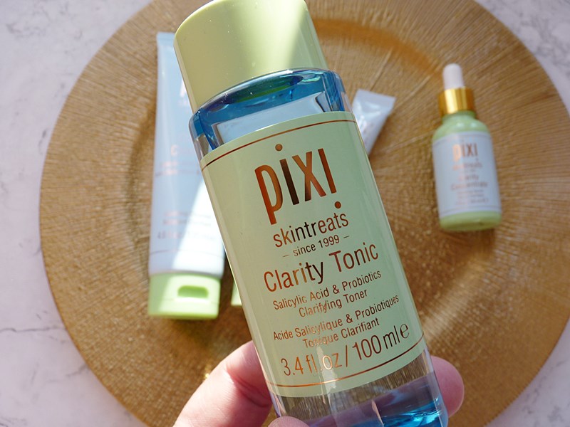 Pixi Clarity Collection tonic kosmetyki na trądzik niedoskonałości problemy skórne