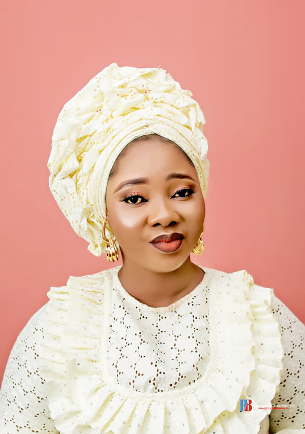 Celebrating Adunni Yetunde (Adunni of Lagos) & Her Gorgeous Looks